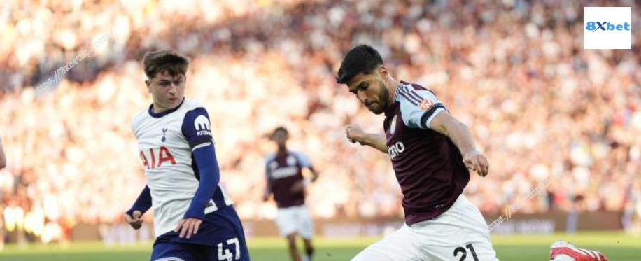 Aston Villa đánh bại Tottenham 2-0, tạm chiếm vị trí trong top 5 Ngoại hạng Anh